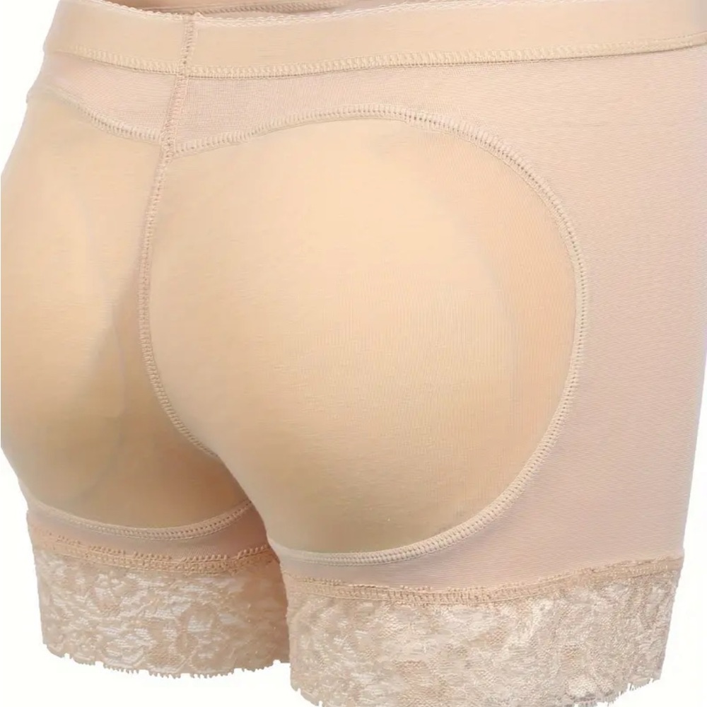 Women's Lace Trim Shapewear Shorts - Cream